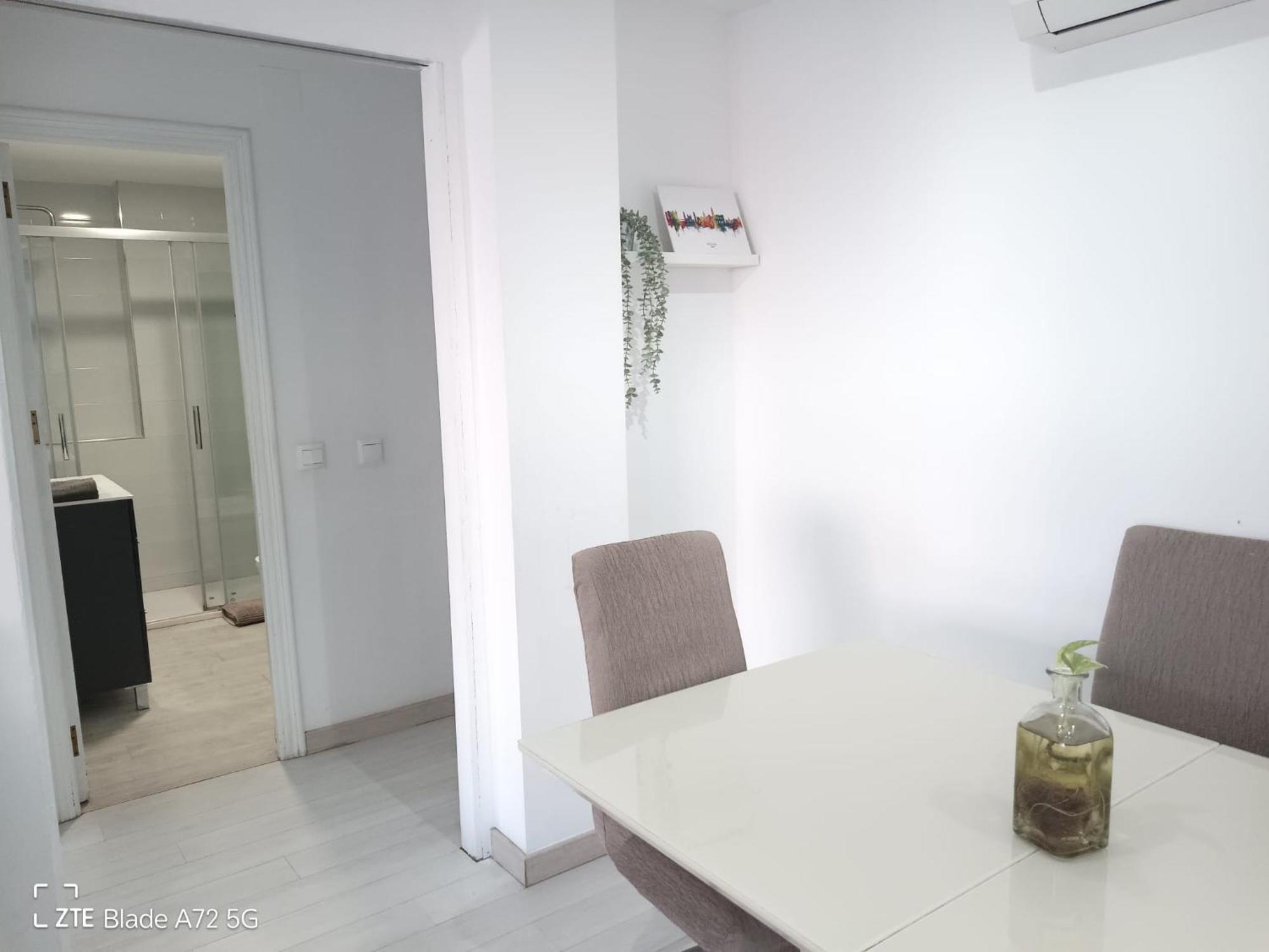 Piso Con Parkinprivado Y A10minutosdelaplayaandando Lejlighed